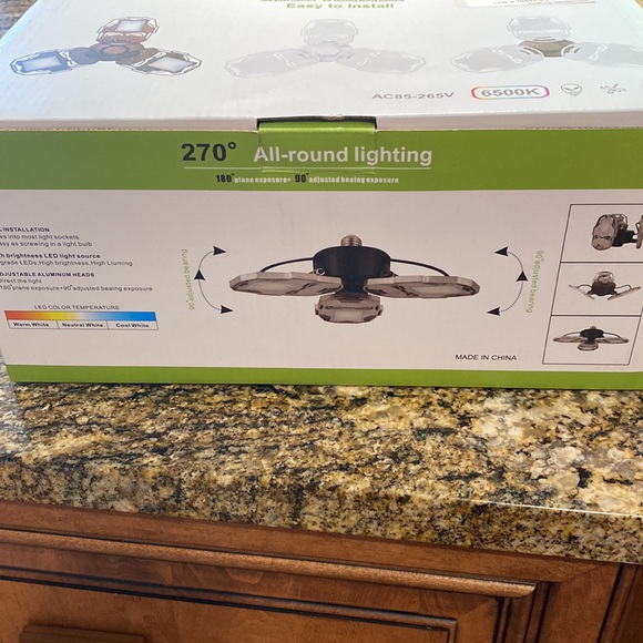 LED Deformable Light - Picture 2 of 3